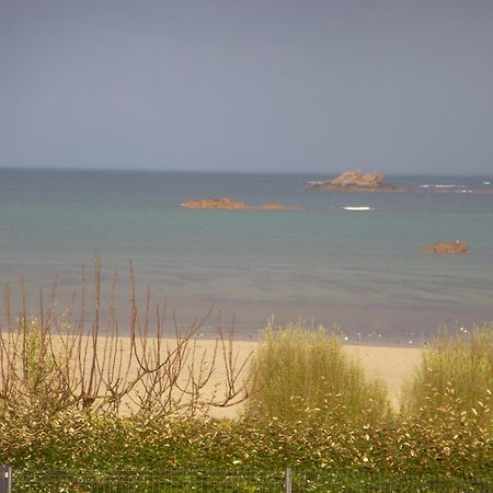 La Maison Bateau Au Bord De Mer Guissény Exteriör bild